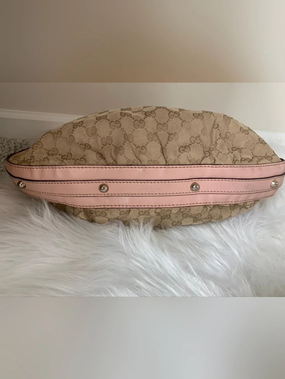 GUCCI/Ebony GG Canvas Interlocking G Medium Hobo Bag. - Picture 5 of 16